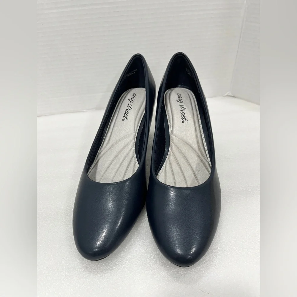 Easy Street Ballari Womens Round Stiletto Heel Pumps Size 9M Color‎ Navy